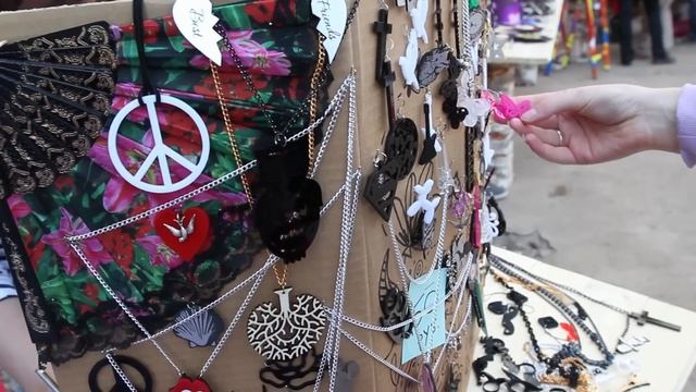 Арт-маркет. День 1. Галерея Прогресса. 07.05.11 смотреть онлайн