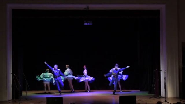 ТАНЦУЙ И ПОЙ, ВЛЮБЛЁННАЯ ДУША! 2021 “Луганские узоры“ и “Родослав“ ЛГАКИ им. М. Матусовского смотреть онлайн