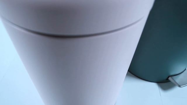 Brabantia мусорные баки из серии Retro Mineral смотреть онлайн