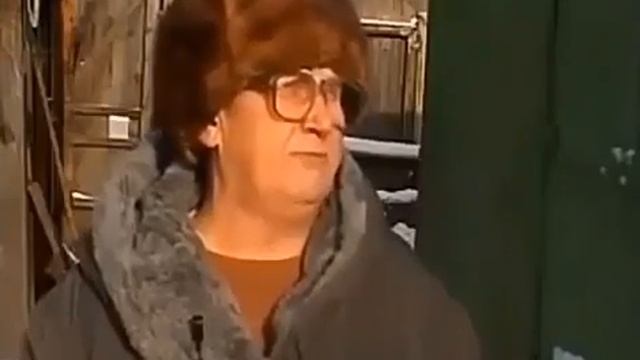 Не подскажете который час? смотреть онлайн
