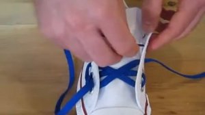 Шнуровка с узором паутина