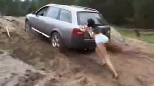 Блондинка за рулем смотреть онлайн