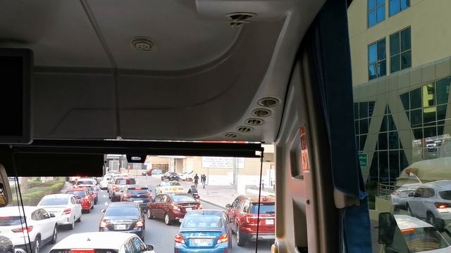 Автомобильная пробка в Дубае