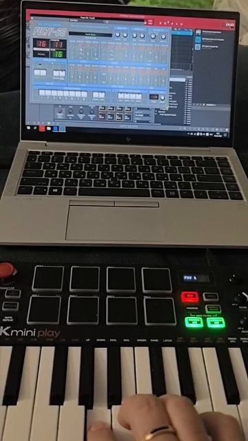 Любите ли вы старые синтезаторы так, как люблю их я? смотреть онлайн