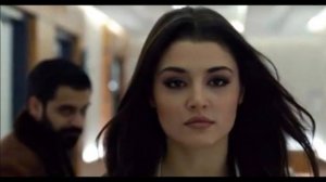 Ханде Эрчел отреагировала на слова Керема Бюрсина, как только вернулась из отпуска!