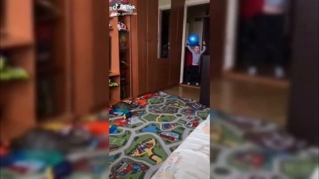 КОШКИ 2021 Смешные Кошки Приколы Кошками и котами Funny Cats 2021 смотреть онлайн