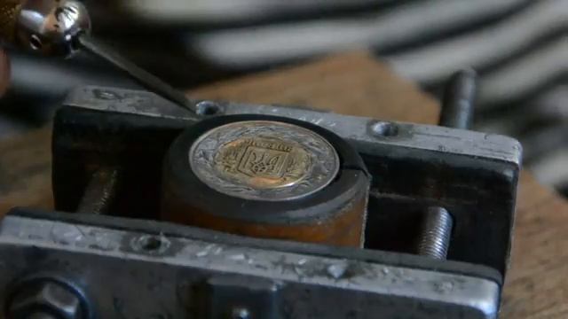 Вальцовка монеты смотреть онлайн