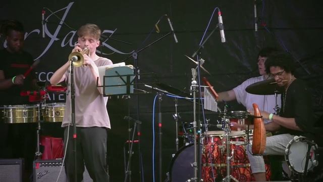 1. Carlos Hechavarria (Куба) & Jazz Park на IX Фестивале EverJazz смотреть онлайн