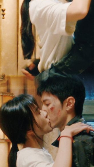 обои для телефона , из дорамы « белое оливковое дерево» 💗🎀🤍 смотреть онлайн