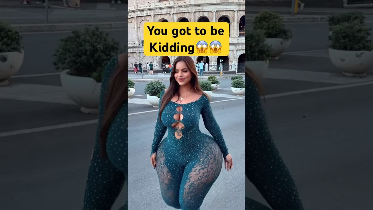 Most Curviest Woman In The World. #graciebon #fashion #curvy