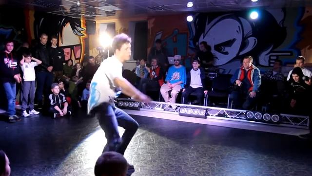Smile(AllStars) vs Rita(Turbo) Финал Брейк Лига 1 тур
