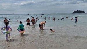 Сёрфинг на пляже КАТА. Пхукет. Обзор сёрфинг-кафе. Влог