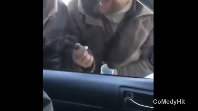 Лучшие приколы на CoMedyHit смотреть онлайн