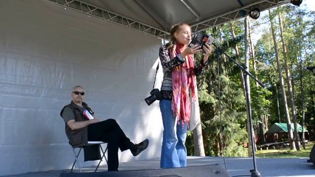 Катя Богданова МОЖЕТ, ИЗ НОВЫХ ПОЧИТАЕШЬ?