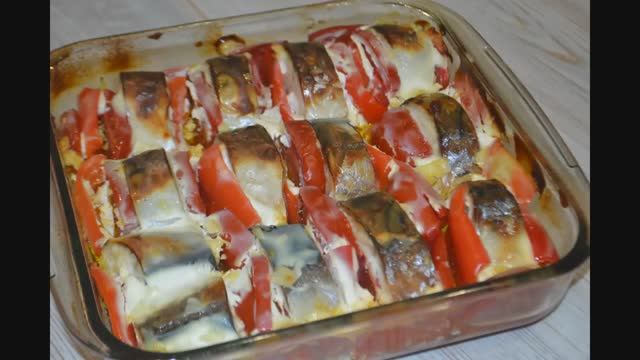 Скумбрия в духовке с овощами. Такую скумбрию вы еще не готовили! смотреть онлайн
