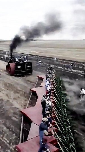 САМЫЙ МОЩНЫЙ ПАРОВОЙ ТРАКТОР ПРОШЛОГО СТОЛЕТИЯ ✦ Lucky Tech #short #shorts