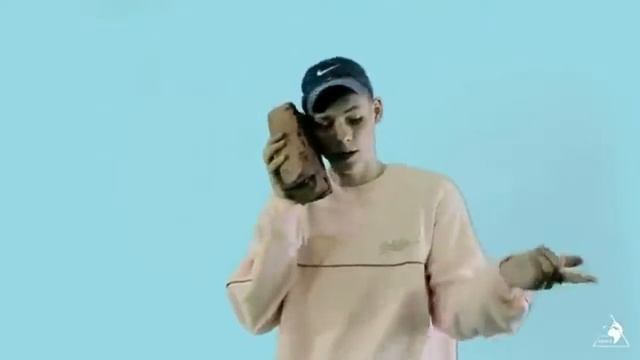 COLDCLOUD - В голове столько проблем смотреть онлайн