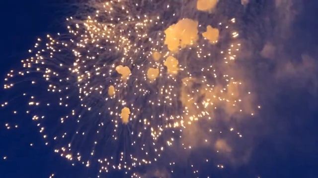 Фейерверк к Дню Победы 9.05.2018 г. смотреть онлайн