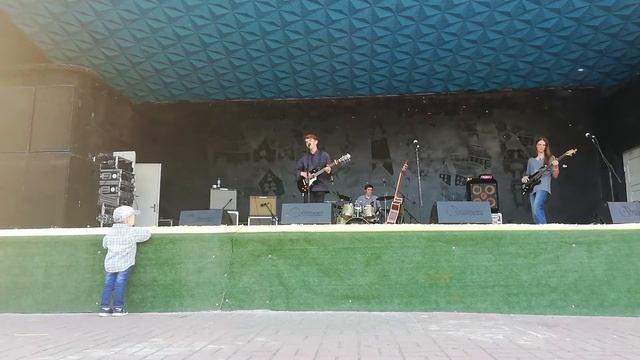 В ультралюстрах – Зелений світ (live Leopolis Grand Prix)
