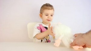 Буба МЯГКАЯ ИГРУШКА Играет с Каролиной Booba