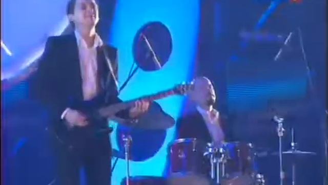 МакSим - На радиоволнах (Песня года 2010) 01.01.2011 смотреть онлайн
