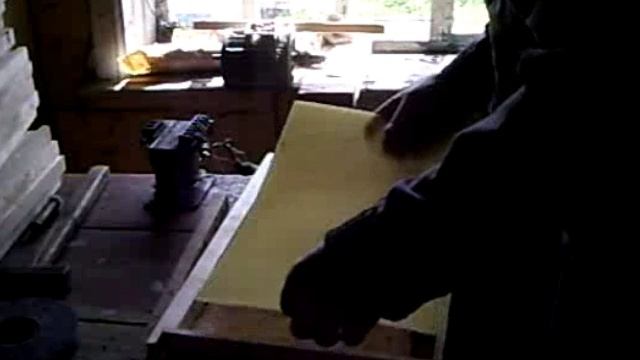 Мой первый электрический наващиватель рамок#пчеловодство смотреть онлайн