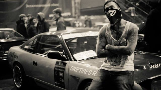 Агрессивный хип хоп. В машину. Басс смотреть онлайн