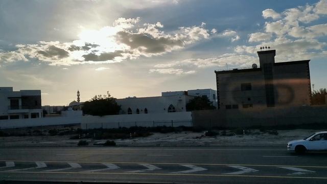 Вечернее небо в Дубае