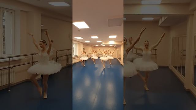 Вариация Драгоценных камней из балета "Спящая красавица" смотреть онлайн