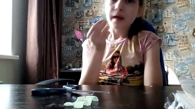 Показываю жевачку которые Лучше не стоит покупать смотреть онлайн