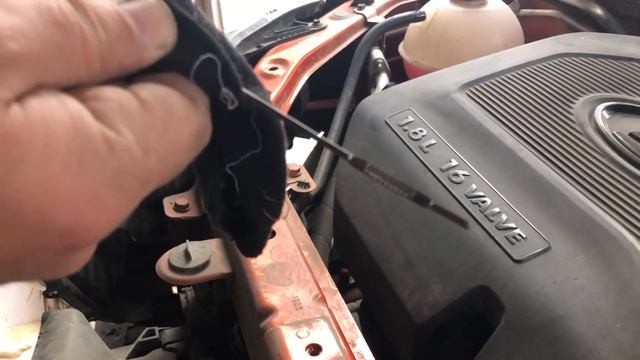 ВЕСТА1.8/В Двигателе МАСЛА НЕТ-НО ВЫ ДЕРЖИТЕСЬ@АВТОВАЗ!Дерганья прошли?? смотреть онлайн