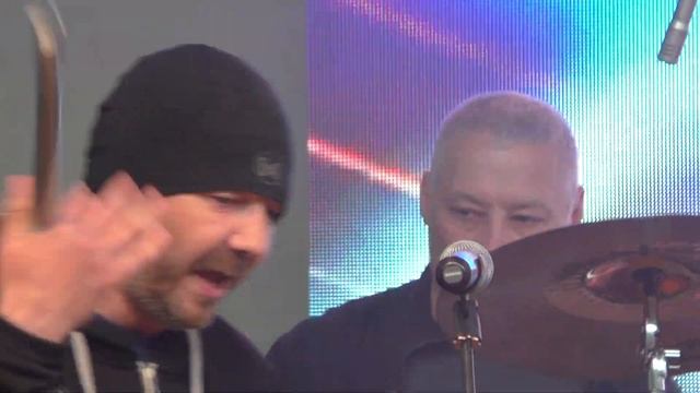 Этносфера и Веретёнце - На дворе дождь @ "Красная Пресня" 22.05.2018 смотреть онлайн