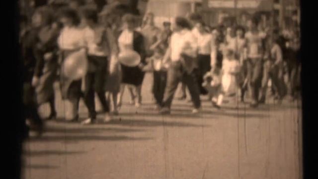 1 Мая. Демонстрация  в честь дня солидарности всех трудящихся. г.Тейково, Ивановская область.