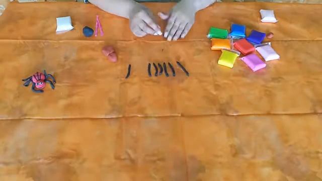 Ведеопрограмма. Мастер - класс для детей, работа с пластилином "Паучок" смотреть онлайн