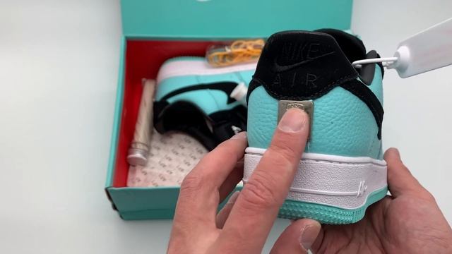 Кроссовки NIKE AIR FORCE 1 LOW X TIFFANY ЦВЕТ ГОЛУБОЙ обзор