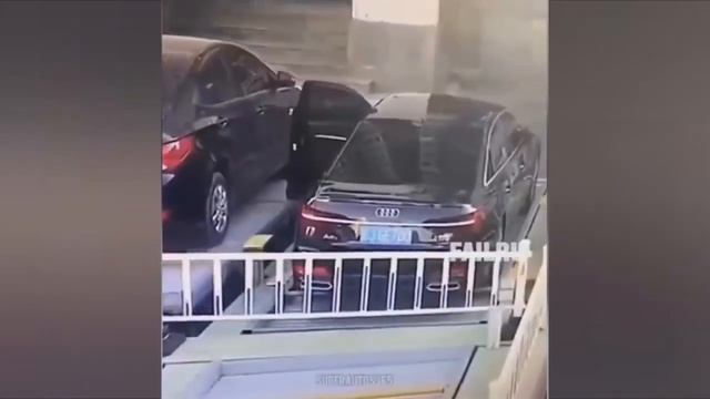 COUB | ЛУЧШИЕ COUB ПРИКОЛЫ #91 | BEST COUB 2019 от TopHop смотреть онлайн