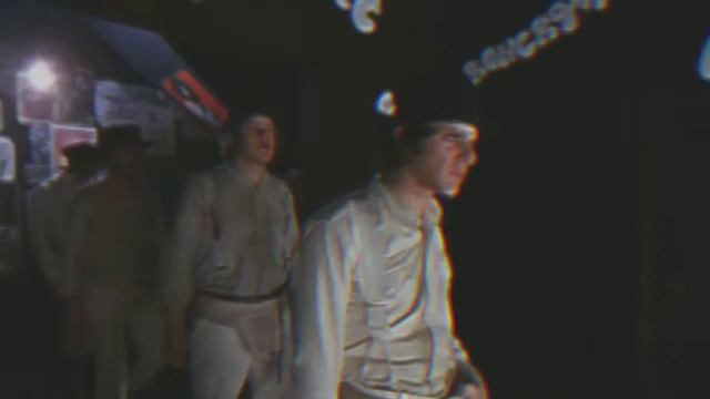 Заводной апельсин смотреть онлайн