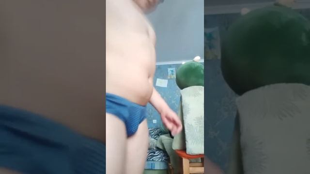 Всем привет сегодня я буду делать удар из Конг-Фу⚠️👺🥢🥢🥢🍾🌀🌀🌀🇻🇳🇻🇳🇻🇳🇻🇳🇻🇳