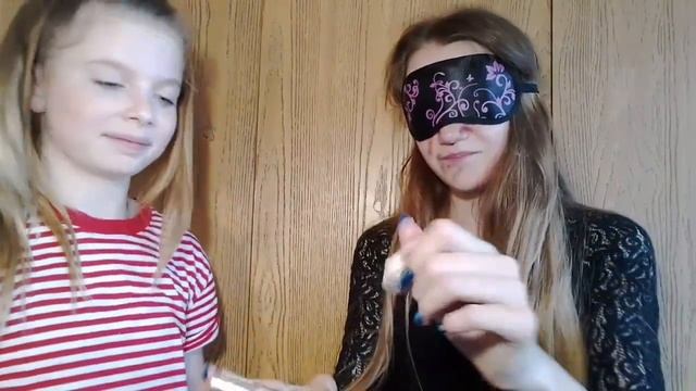 МАКИЯЖ С ЗАКРЫТЫМИ ГЛАЗАМИ ЧЕЛЛЕНДЖ // makeup with eyes closed challenge💄😟 смотреть онлайн