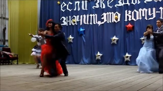 с.Тугулук. Выпускной 2012(вальс).wmv смотреть онлайн