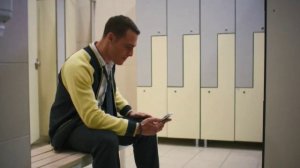 -В ожидании солнца клип Kupa Kızı Sinek Valesi Зейнеп Керем-не плачь