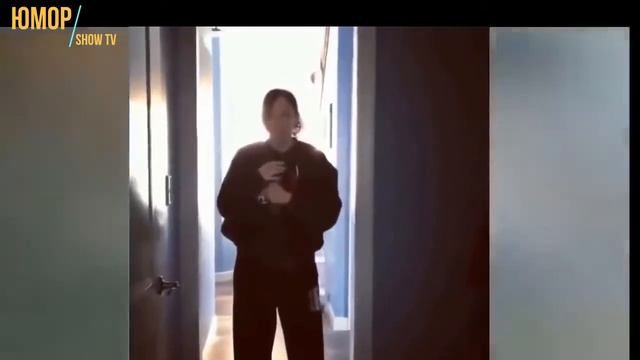 Смешные испуги людей юмор пранки розыгрыши!!! #7 2019 Scary Pranks Compilation смотреть онлайн