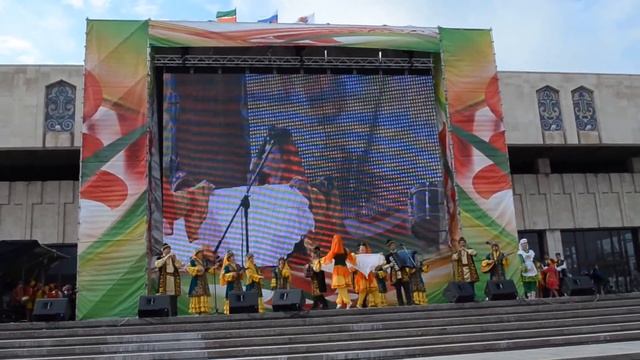 Фестиваль "Играй, гармонь!" в Казани смотреть онлайн