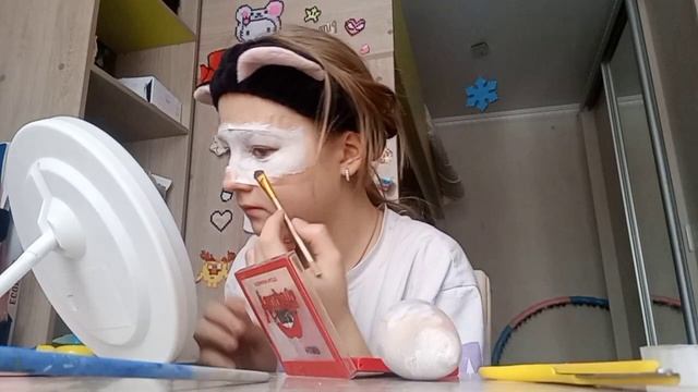 делаю макияж под страшную новогоднюю историю 🌲🎉😱 смотреть онлайн