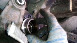 как я выбивал сайленблок на нижнем рычаге задней подвески на санг енг Action 2