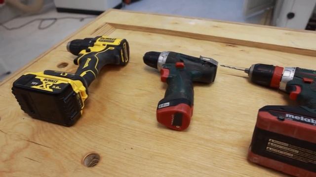 Ликбез для начинающих мастеров. Как подобрать шуруповерт и шлифовальную машину для работы дома_ смотреть онлайн