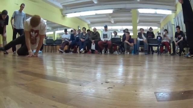 VolkiBand vs Лучшие Друзья 1\4 смотреть онлайн