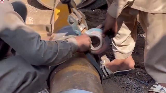 Ремонт камнедробильной машины. смотреть онлайн