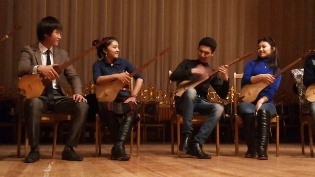 Ансамбль Акак на репетиции