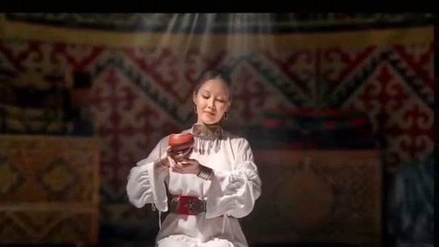 Песня группы Уркер и фото Динары Жунусовой